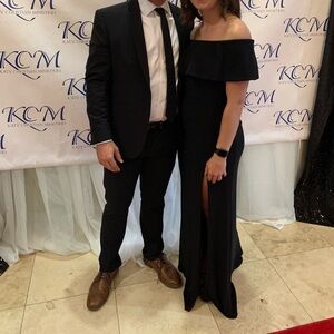 Beautiful black gala free with mid-thigh slit